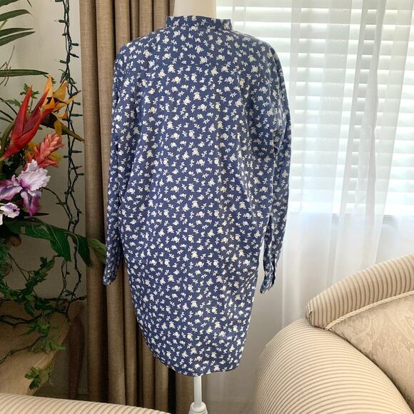 Uniqlo Cotton Silk Long-Sleeve Tunic in Blue Floral - Picture 9 of 14